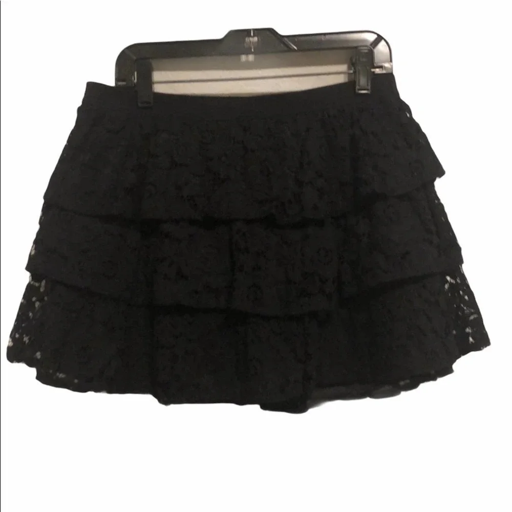 JUSTICE Girl’s Black Lace Tiered Ruffle Skort
